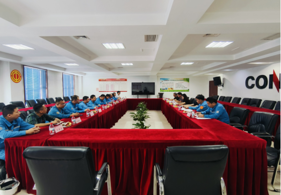 20251001 最美中國(guó)紅！海螺新材各單位國(guó)慶氛圍已“拉滿”1001