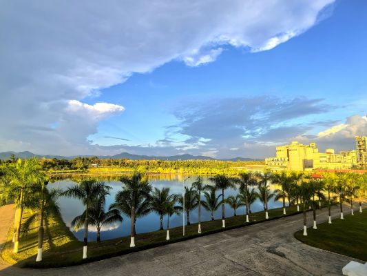 金色的盛裝，南加海螺，凌云峰_副本